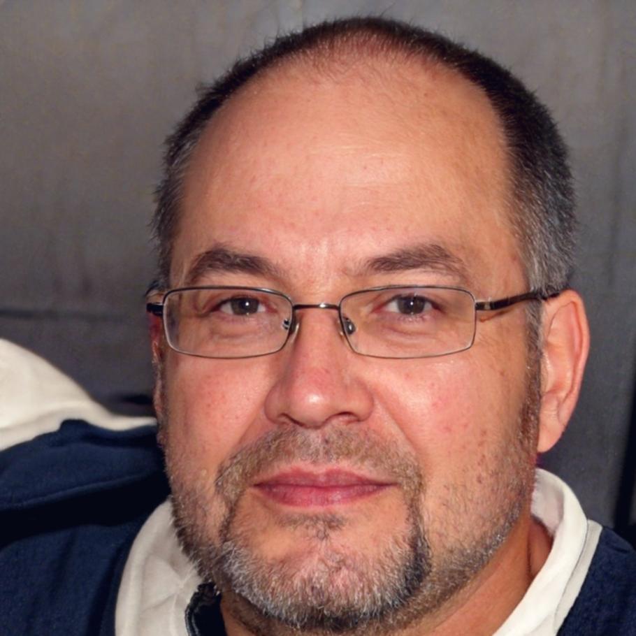 Портрет інструктора Олексія Коваленка